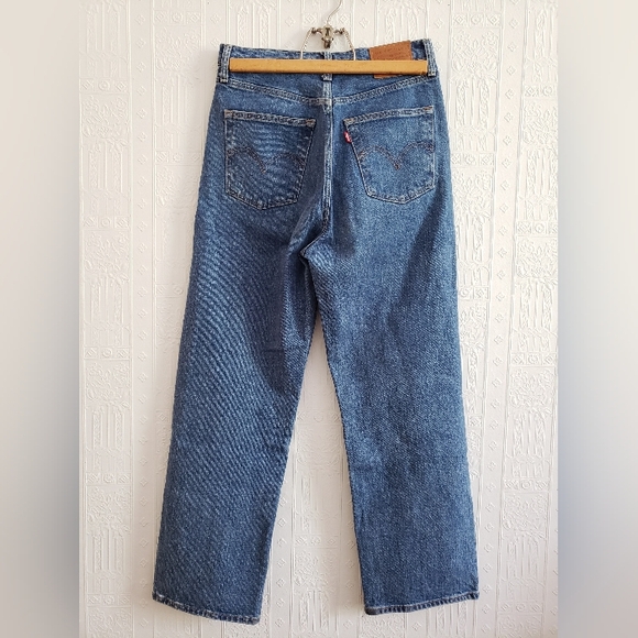 Levi's Ribcage Straight Ankle Jeans 28 - Picture 3 of 4